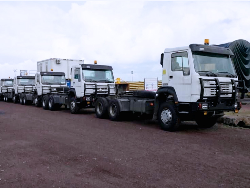刚果北方最大的原木公司正批量采购重汽原木车实现原木 的自我运输